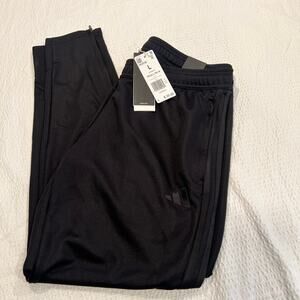 Adidas women soccer pants size L black